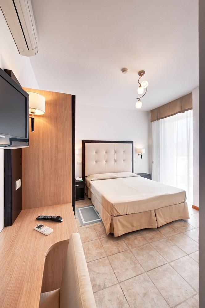 Hotel Bahia San Benedetto del Tronto Dış mekan fotoğraf