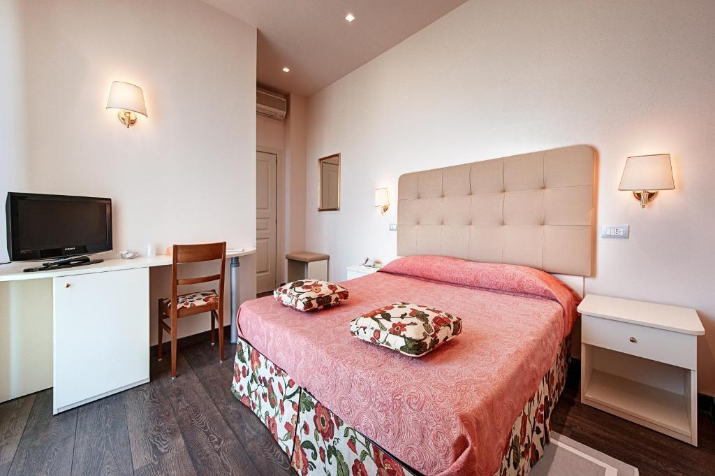 Hotel Bahia San Benedetto del Tronto Oda fotoğraf